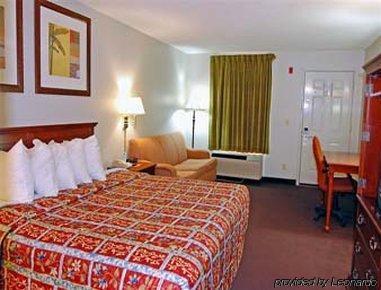 Days Inn Lamont/Monticello Szoba fotó